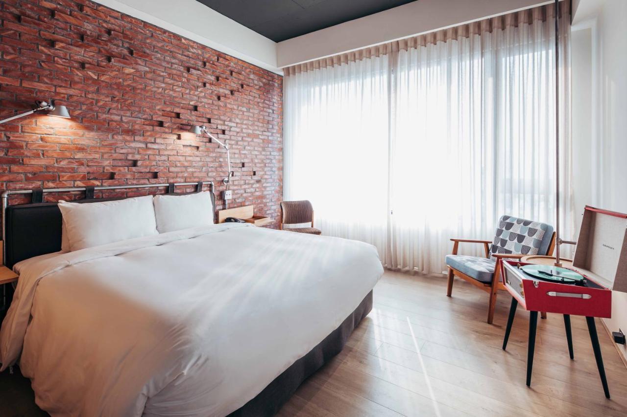U.I.J Hotel & Hostel Tainan Exterior foto